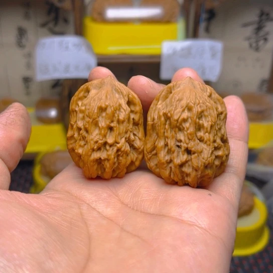 文玩核桃吊坠葫芦