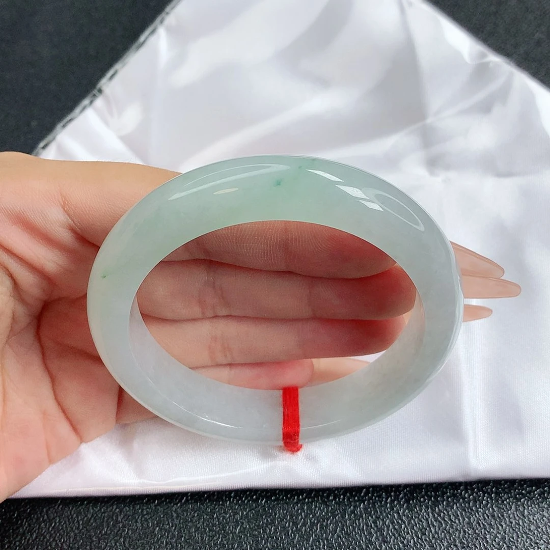 【闪购商品】未镶嵌手镯翡翠，56