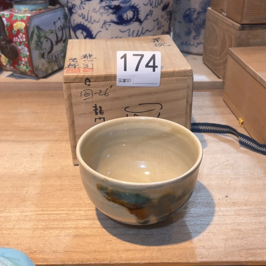 于**乐工艺美术品工艺美术品