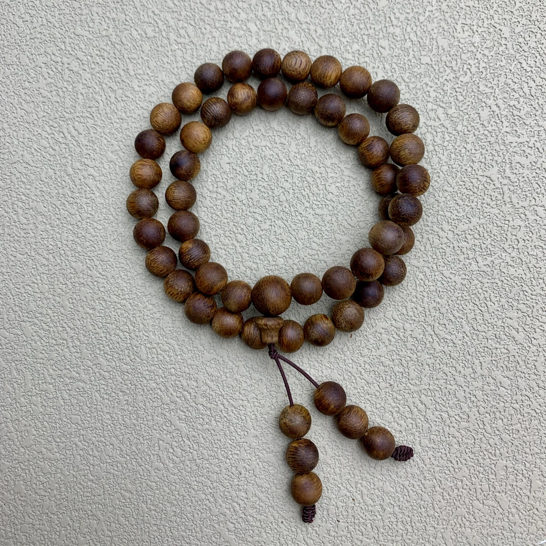 沉香海南尖峰岭莺歌绿奇楠树心油0.8双圈99分沉多样性发其一