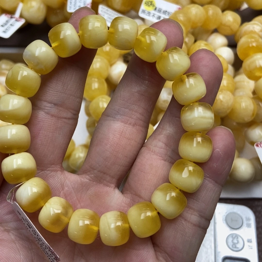 琥珀未镶嵌珠宝奇石2