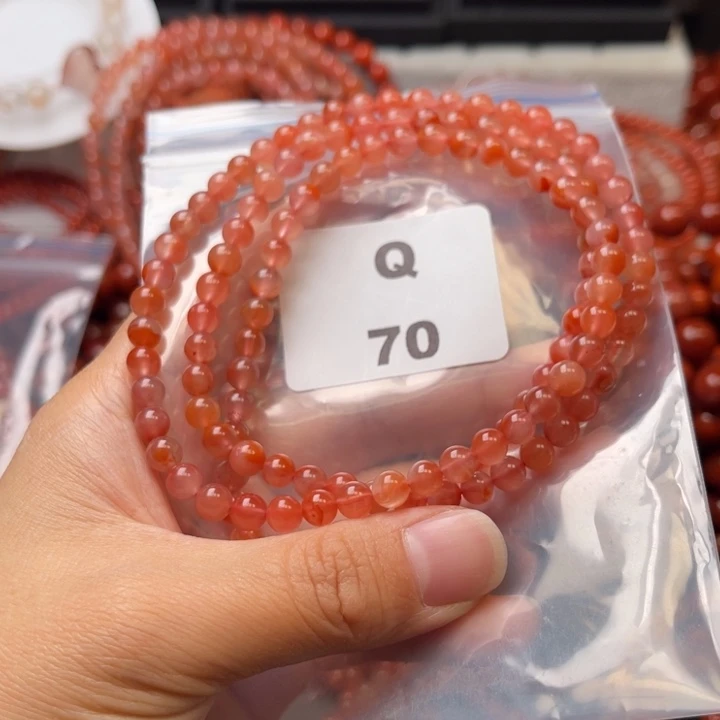 南红玛瑙未镶嵌多样性发货默认微瑕称重5mm