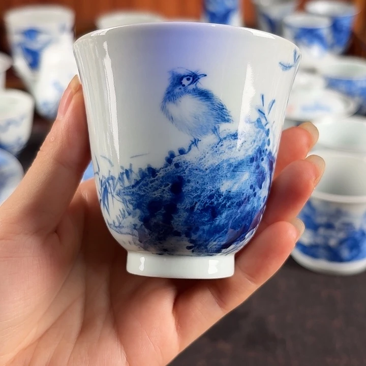手工手绘青花瓷花鸟主人杯120ml