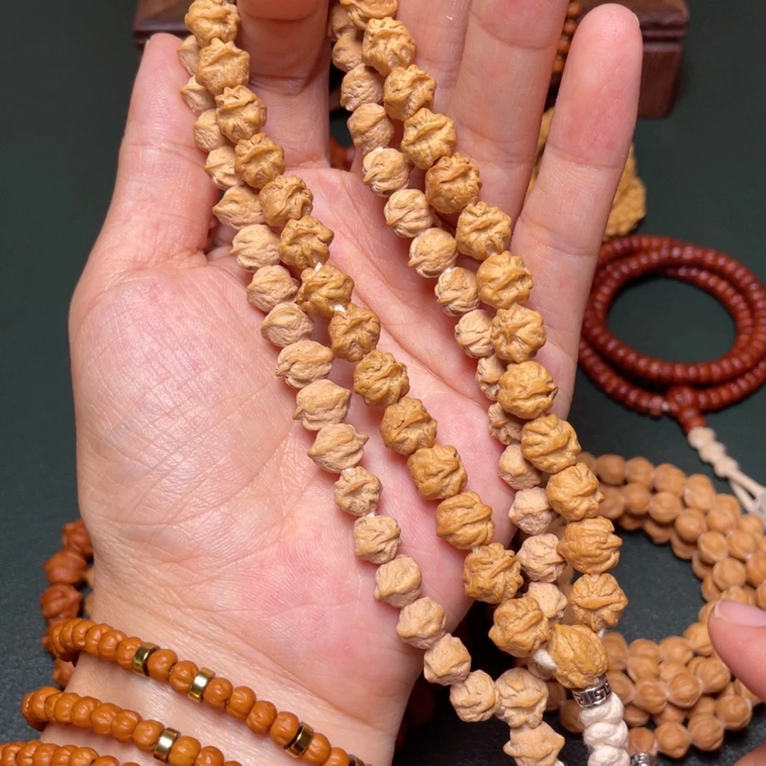 吊坠柏香籽/百香籽金蟾手持