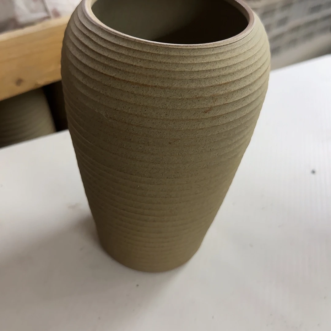 福利局库存尾单·有孔花盆当天满9元发