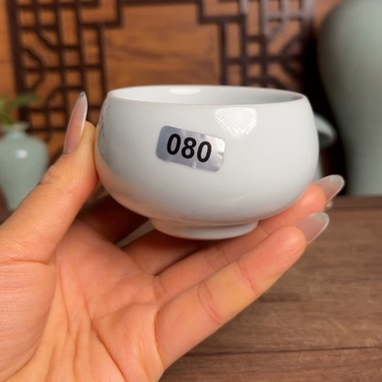 瓶月白釉禅定杯纯手工拉坯080