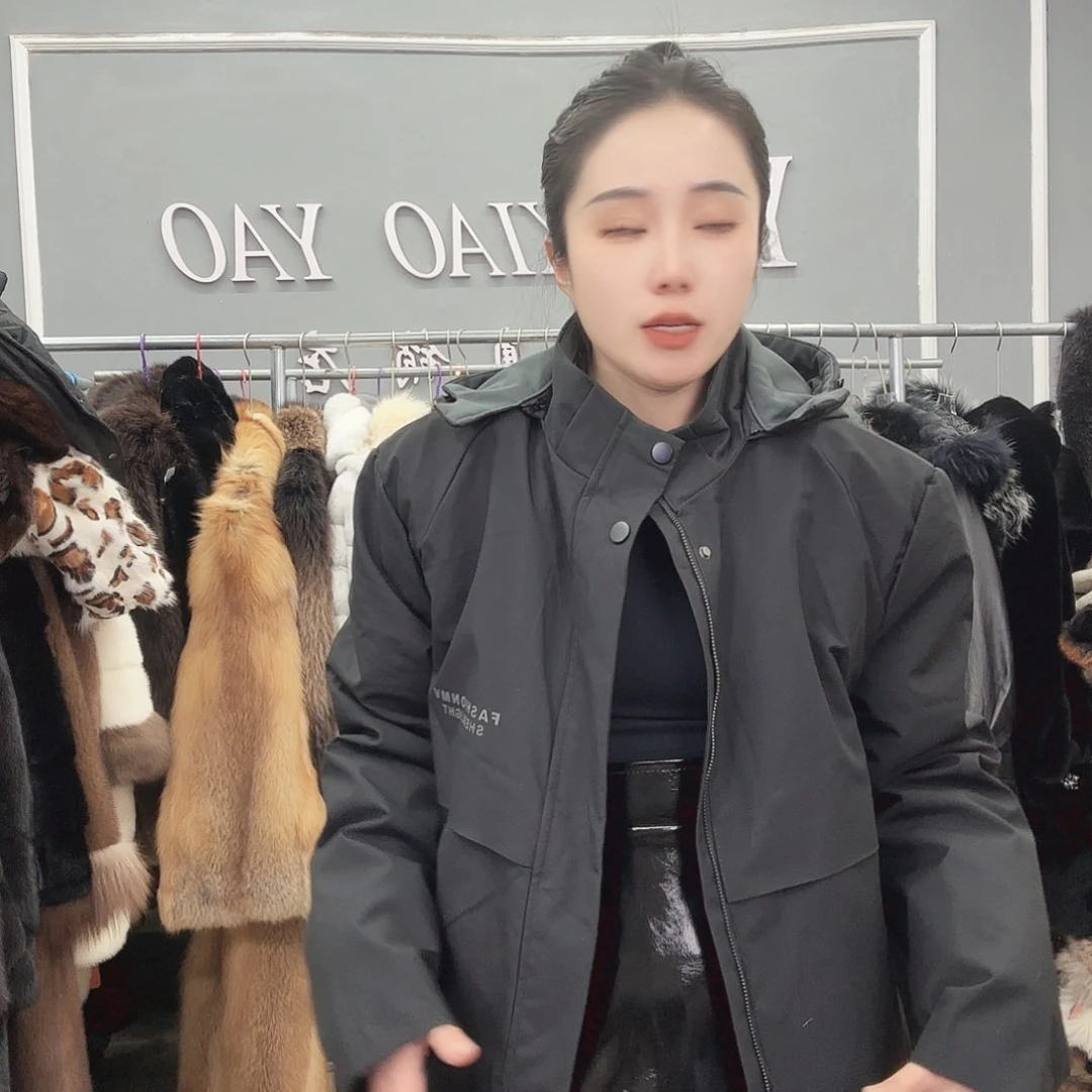 姚小妖家高端皮草