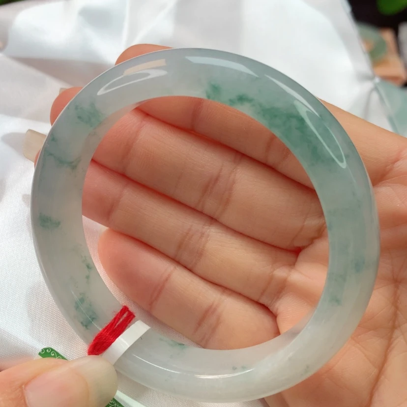 【闪购商品】翡翠手镯未镶嵌天然翡翠手镯