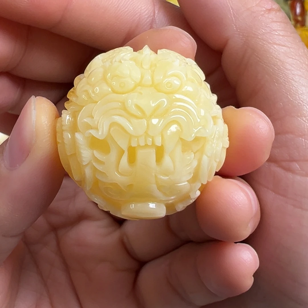 小***包蜜蜡未镶嵌裸石蜜蜡