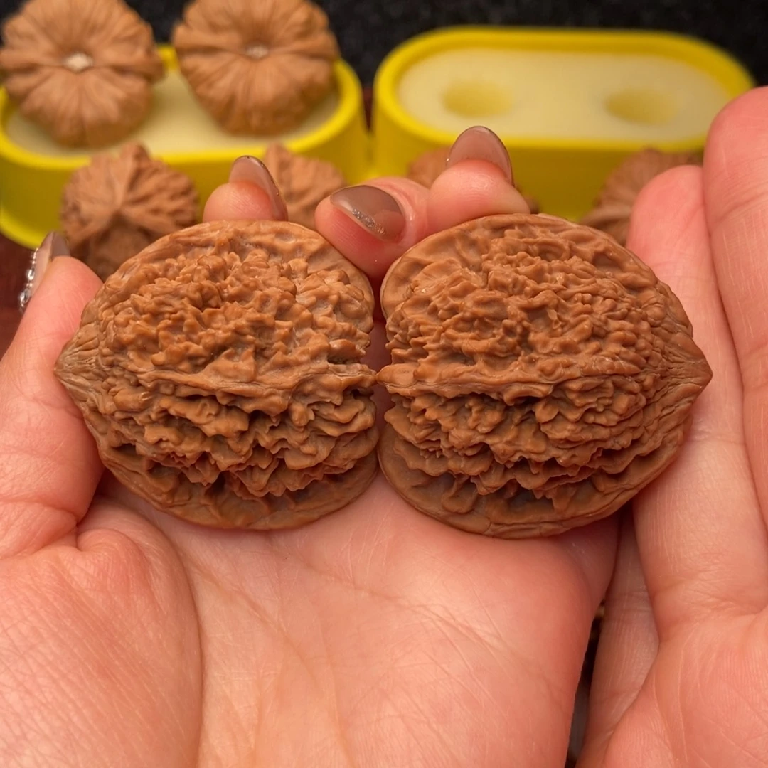 把件文玩核桃42红皮 满天星……