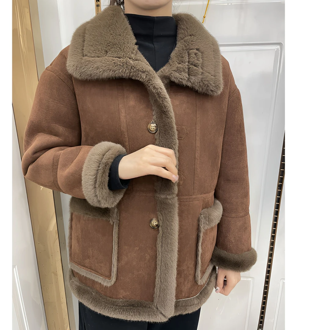 60款女款时尚皮毛一体加厚外套拼接款