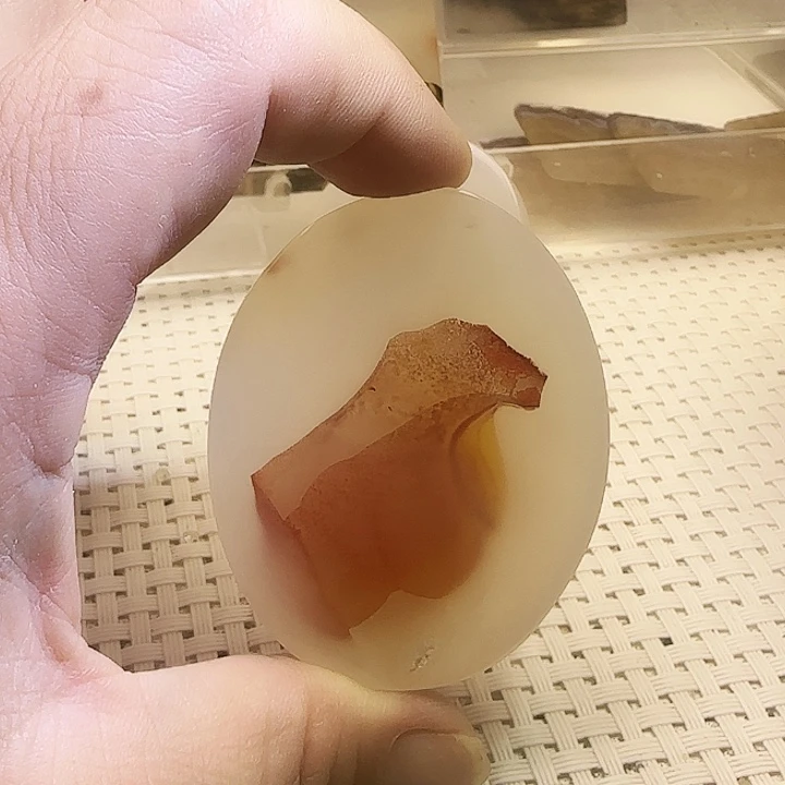 玛瑙/玉髓未镶嵌珠宝奇石