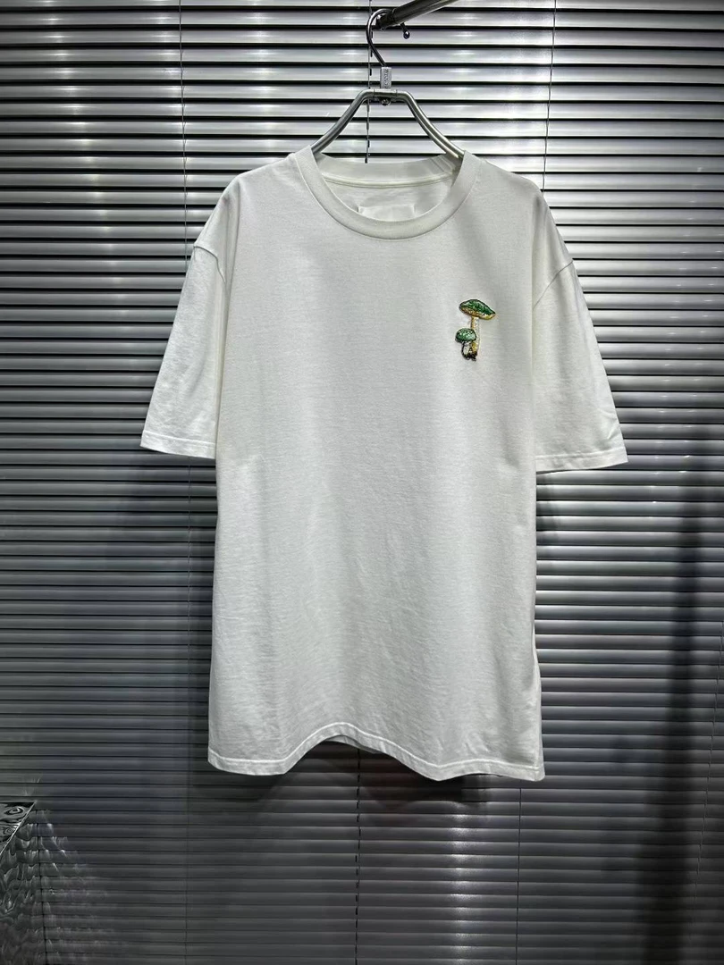 未使用 maje Jil sander/胸前刺绣蘑菇 白色短袖 L码