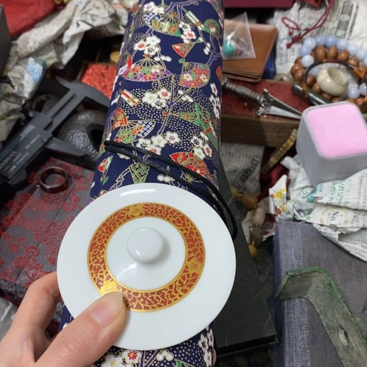 瓷片银*哈中古工艺品一件