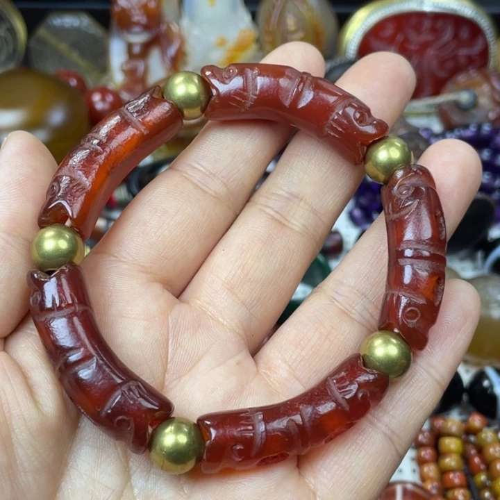 玛瑙/玉髓颈饰未镶嵌