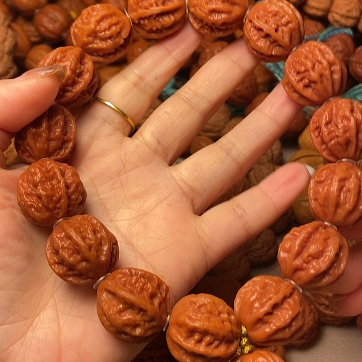 ꧁***꫞手串文玩核桃京八棱