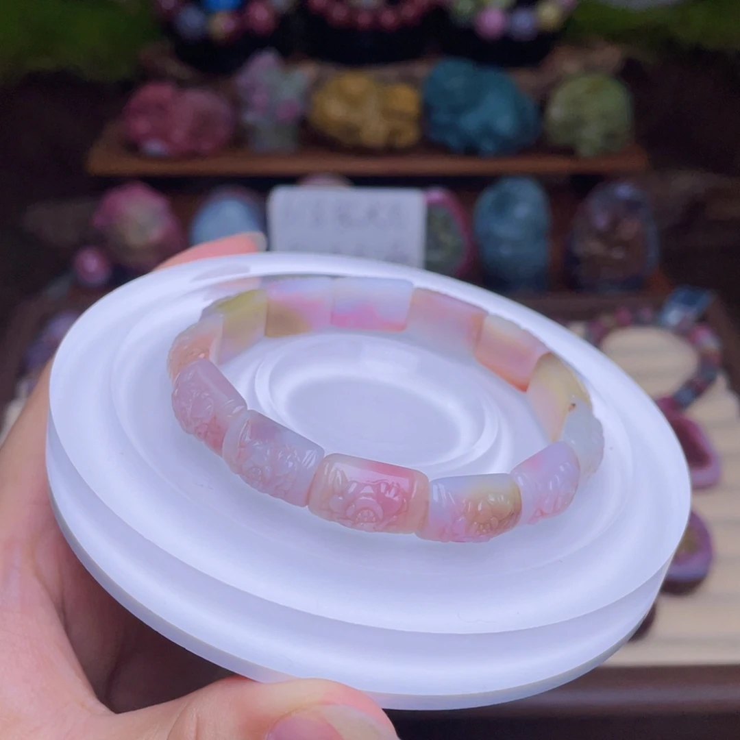 玛瑙/玉髓未镶嵌珠宝半成品盐源玛瑙618福利牡丹花手牌