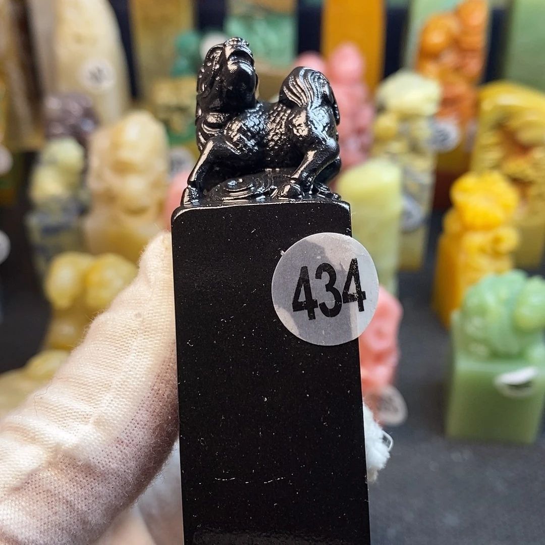 寿山石篆刻艺术家的