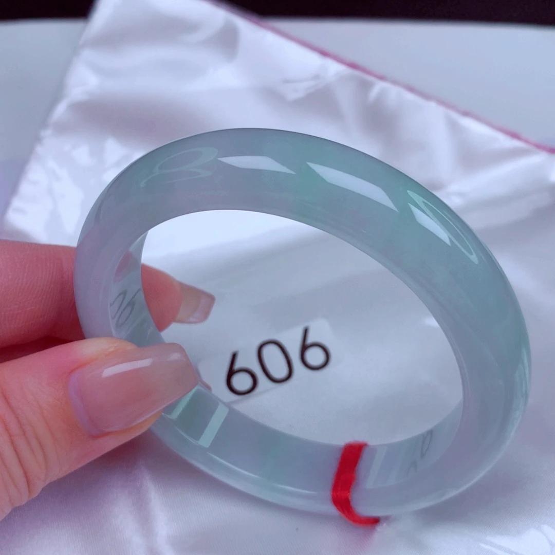 翡翠未镶嵌手镯手镯