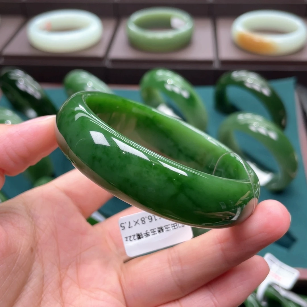 和田玉（碧玉）未镶嵌手镯5960