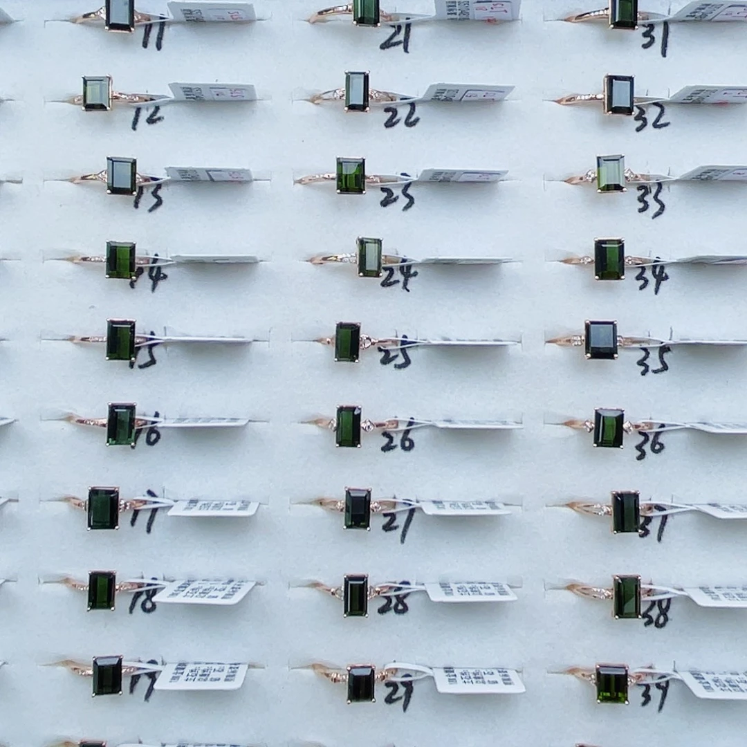 戒指碧玺18K金镶嵌