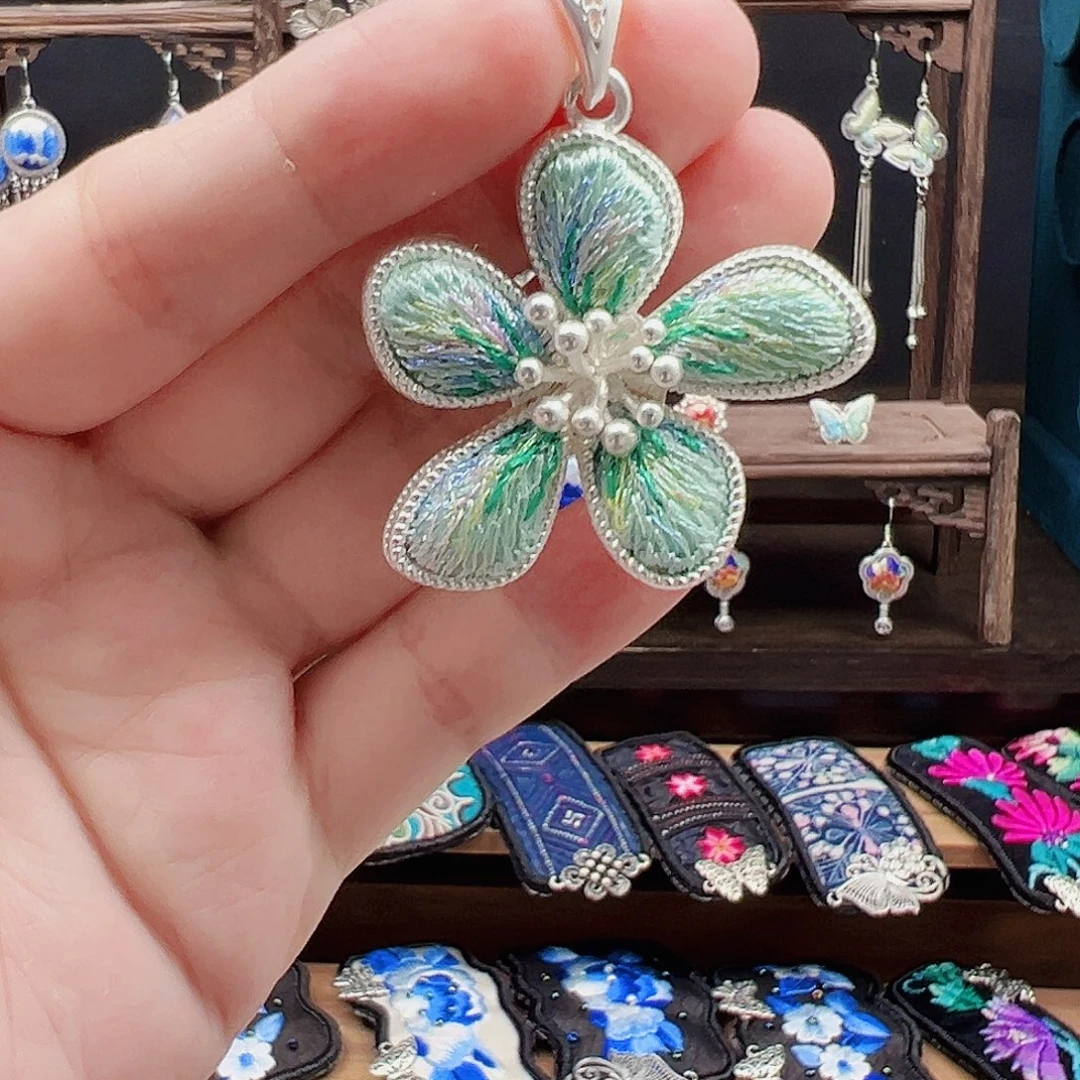 织绣手工刺绣工艺品
