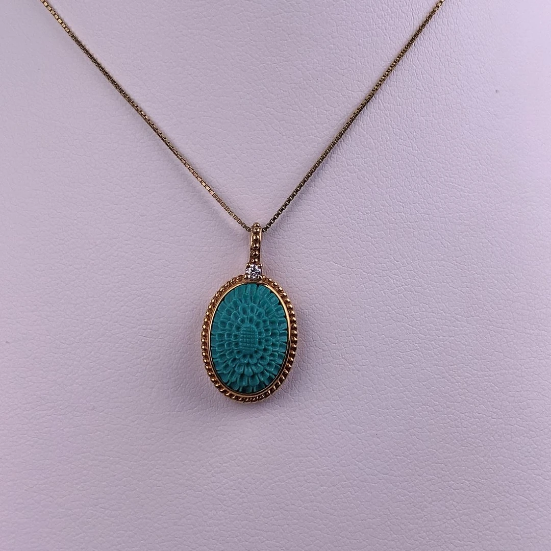 18K金镶嵌绿松石颈饰