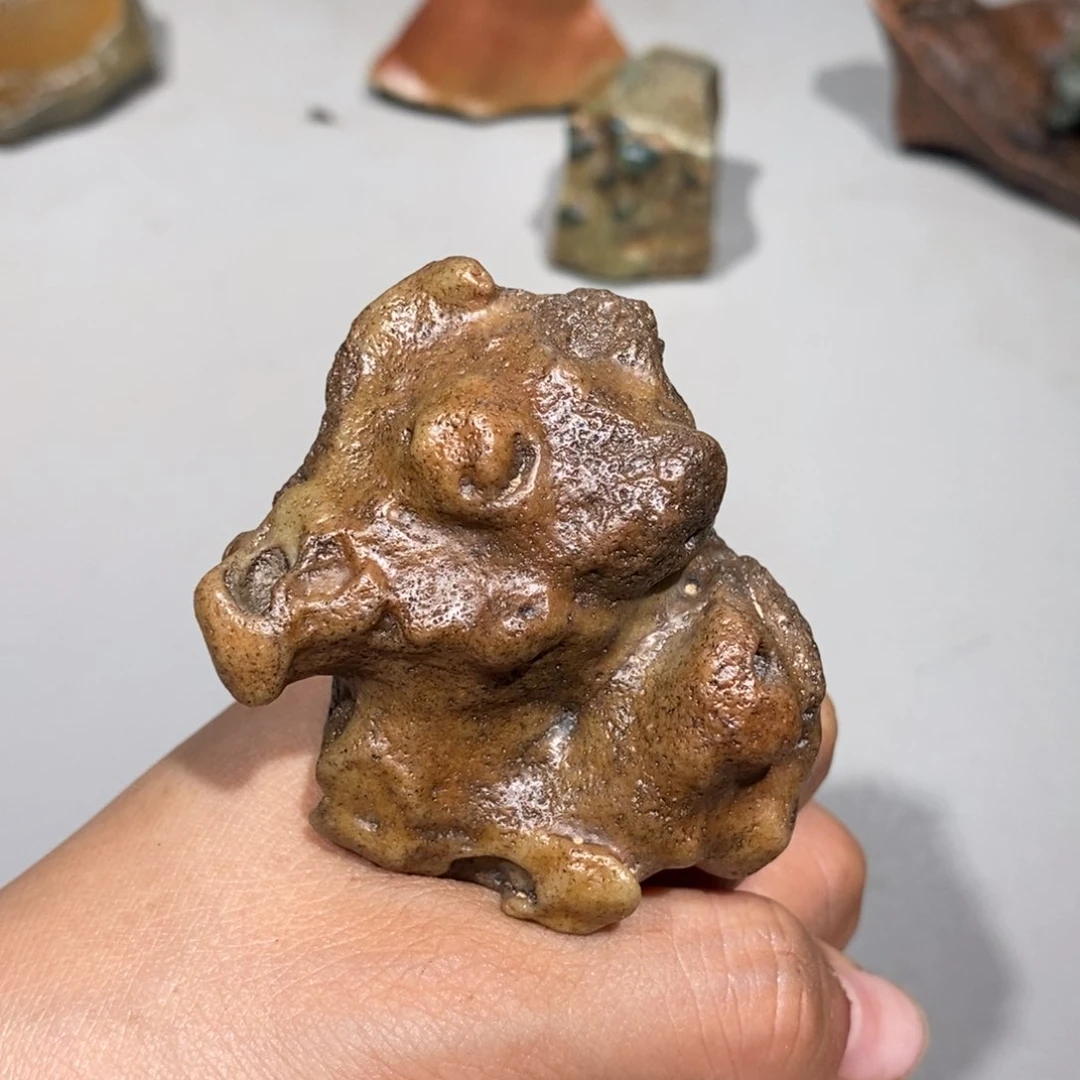 德***得玛瑙/玉髓车挂合金90