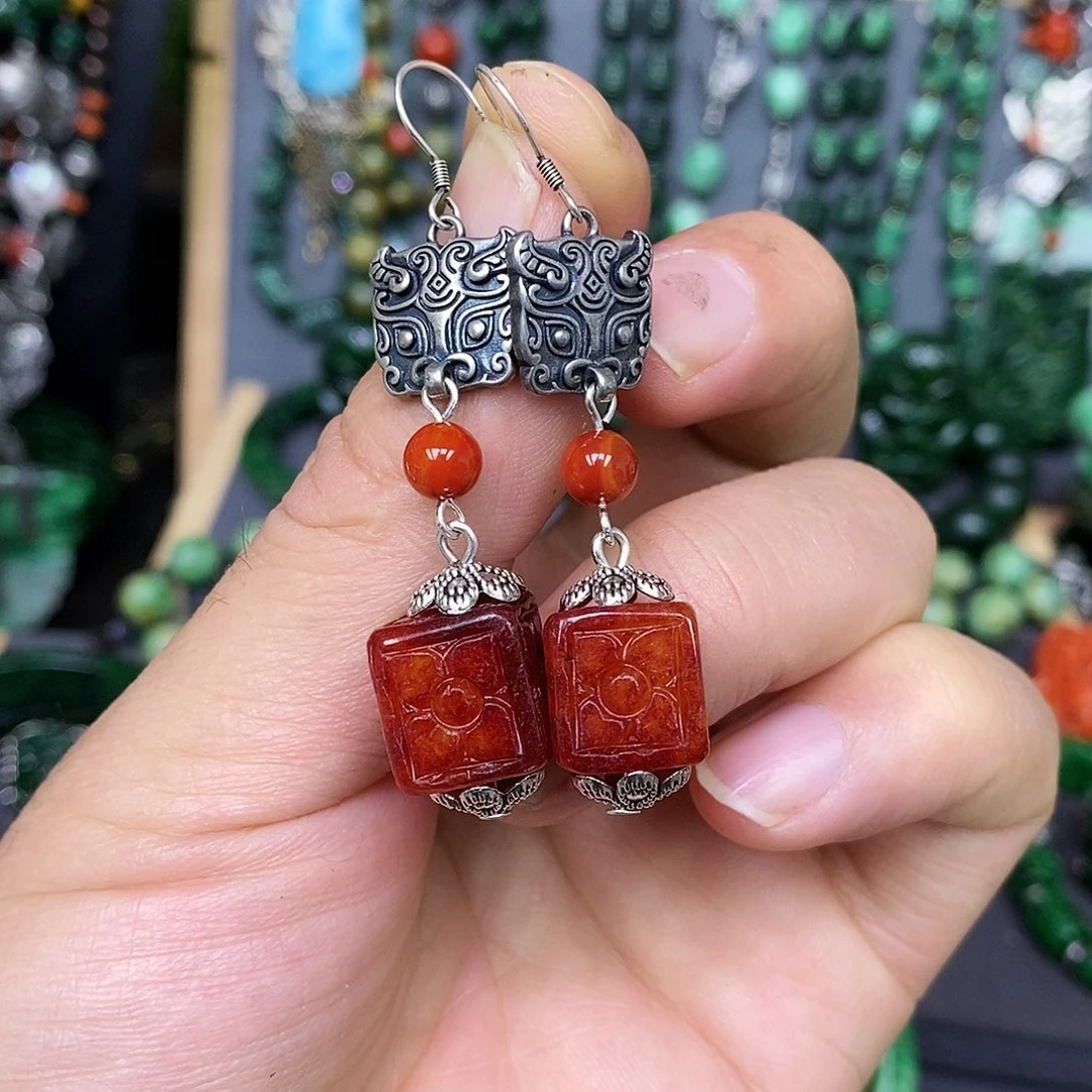 银S925镶嵌翡翠耳饰漂亮美眉