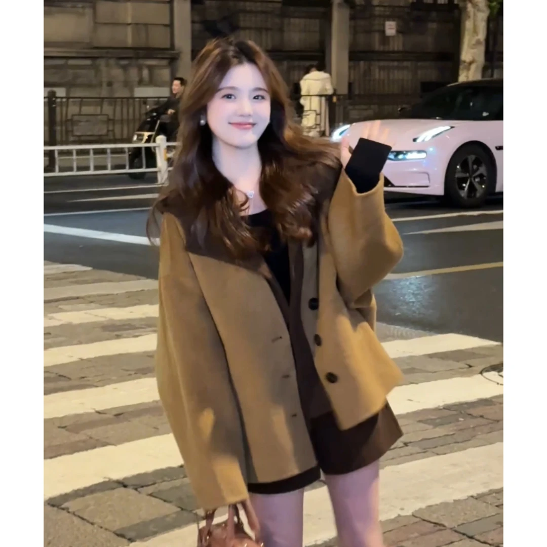 【布达佩斯】 2025年新款气质慵懒风秋冬显瘦百搭羊毛大衣外套+马甲