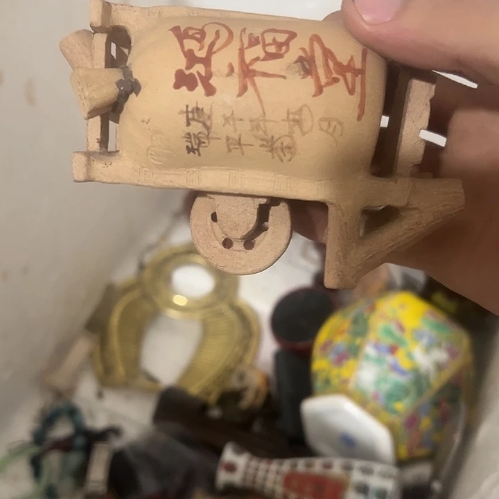 F***）手工艺品琉璃日用百货手工艺品