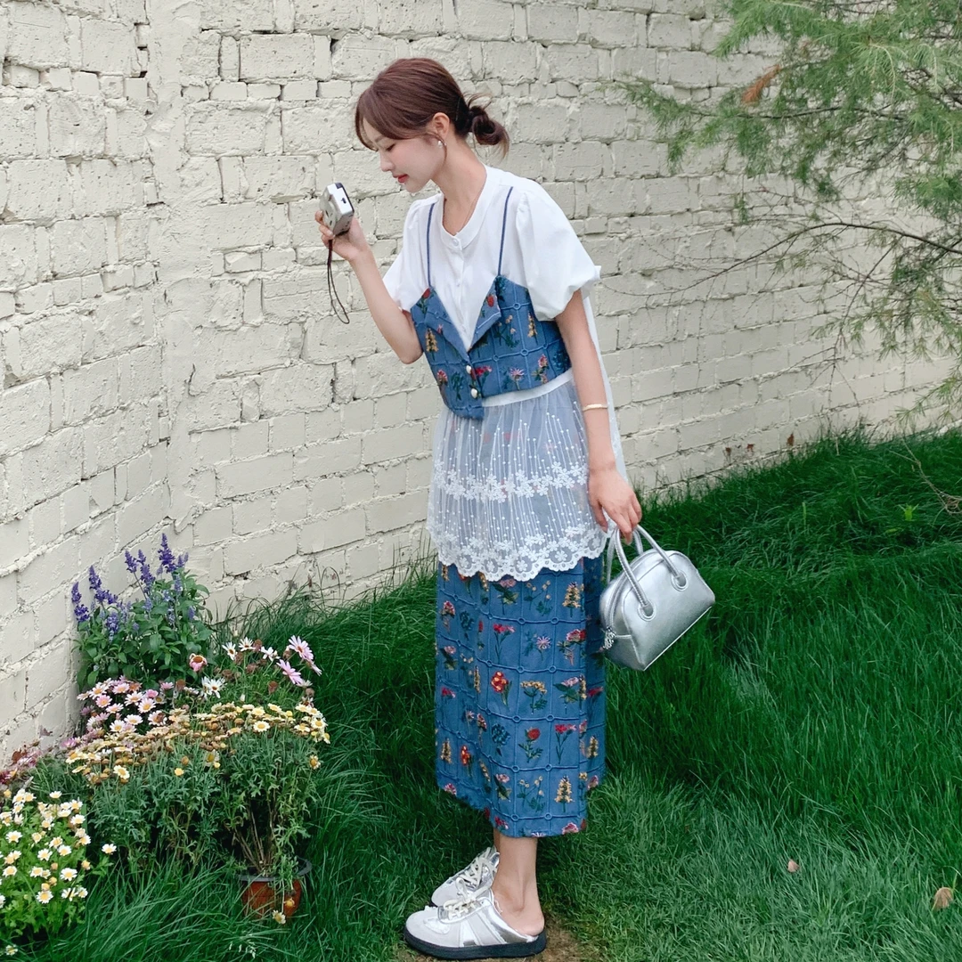 法式复古印花套装女夏季新款蕾丝拼接吊带假两件上衣半身裙两件套