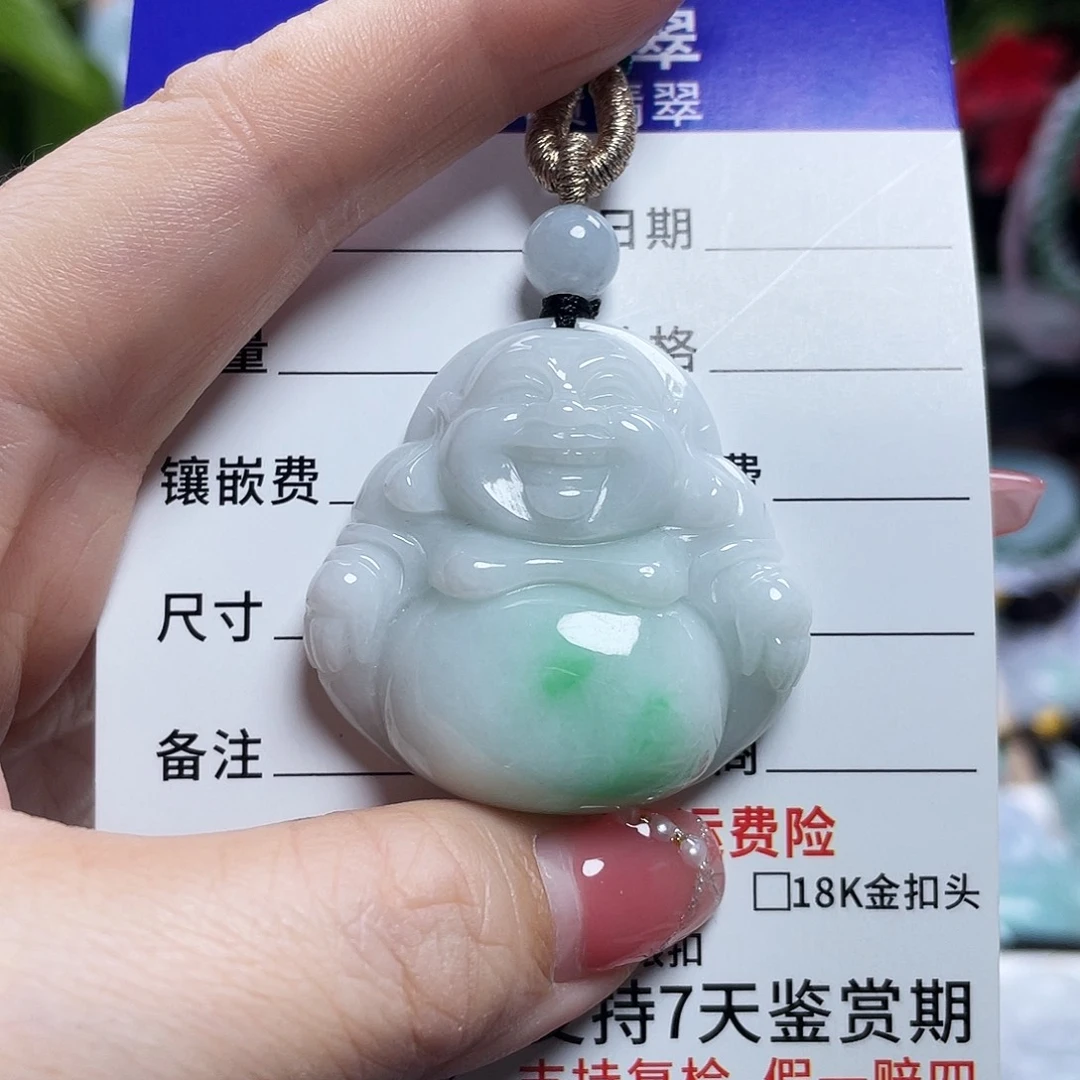 翡翠未镶嵌颈饰佛公53