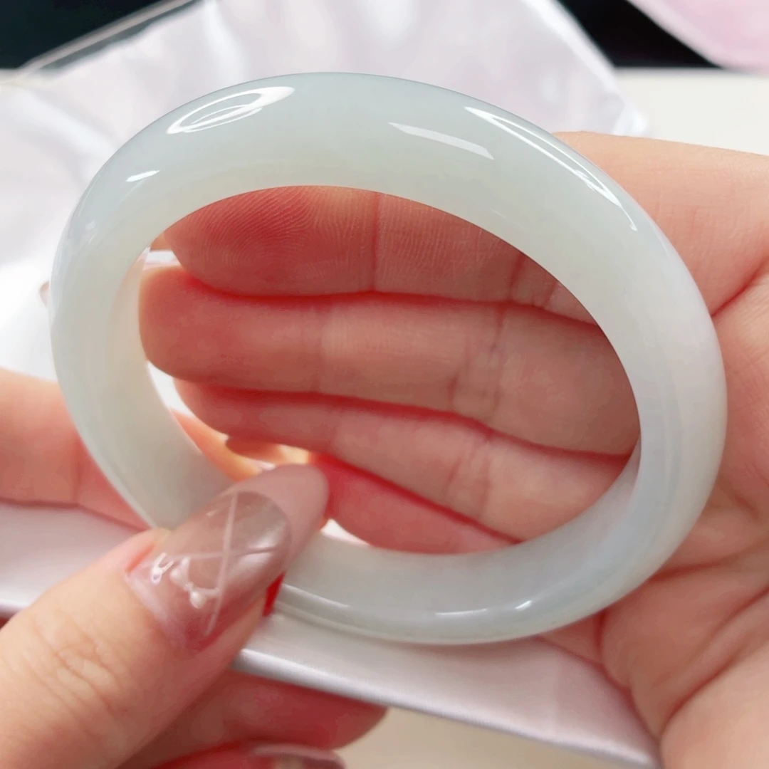 翡翠未镶嵌手镯57x562