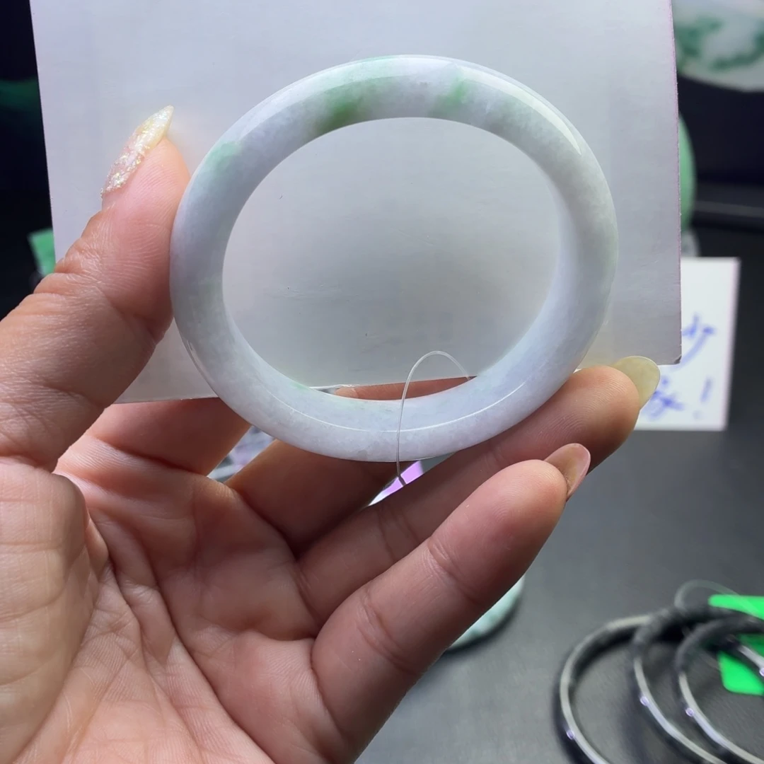 定制翡翠未镶嵌翡翠手镯订制