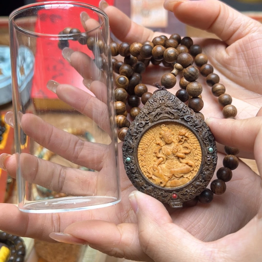 大叶紫檀（黑酸枝木类）