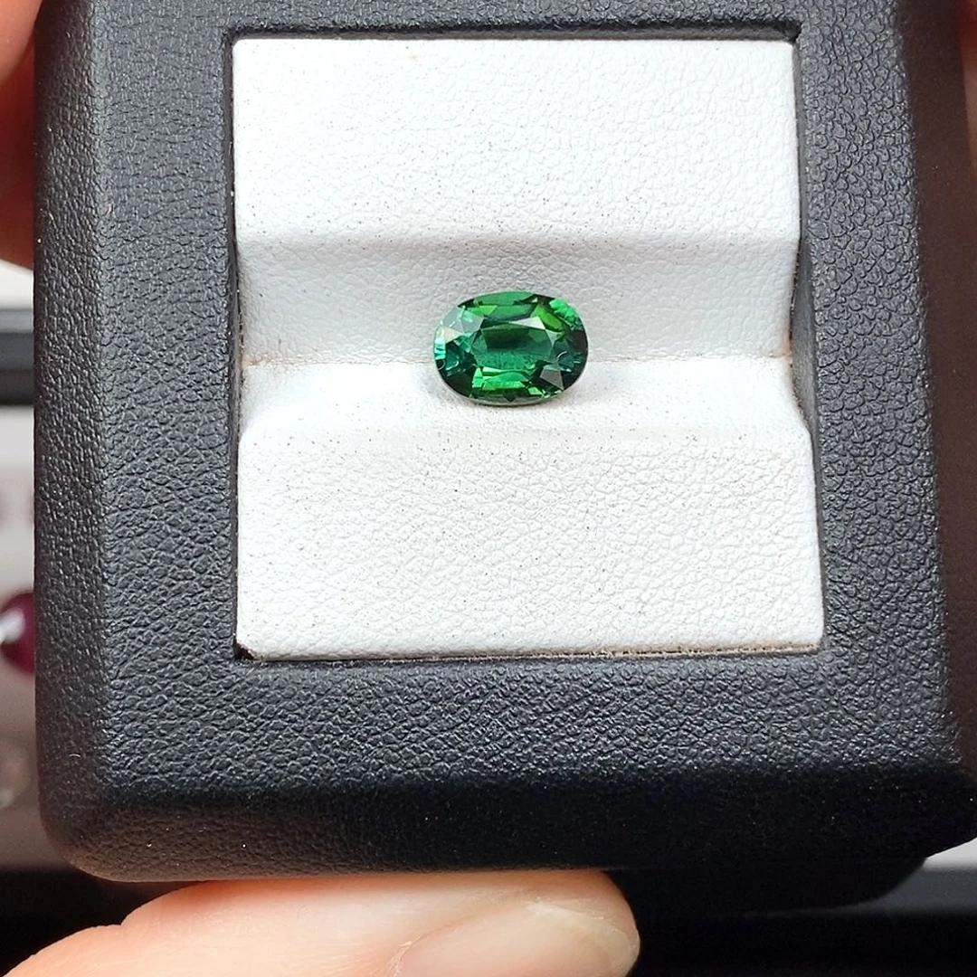 未镶嵌碧玺裸石2.35ct