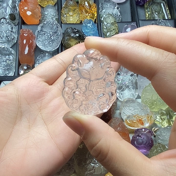 未镶嵌颈饰紫晶水晶吊坠