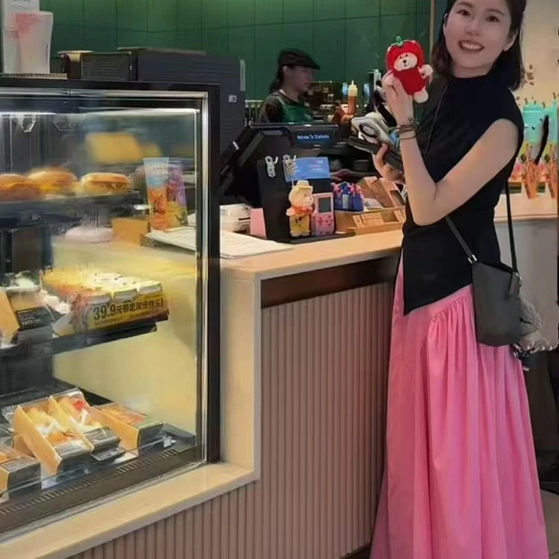 半高领无袖收腰百搭小衫