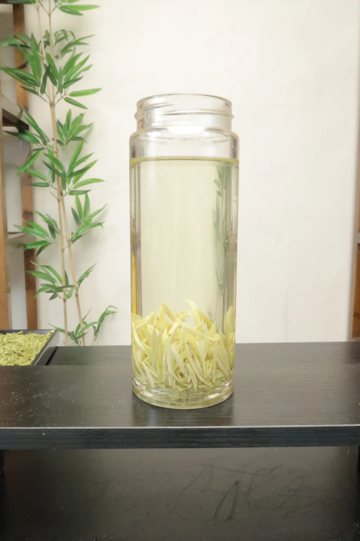 【雪芽级白】 2025新茶 新安四号 安吉茶 奶香 明前春茶