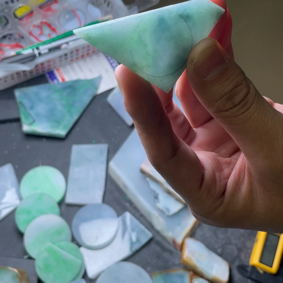 未镶嵌定制翡翠