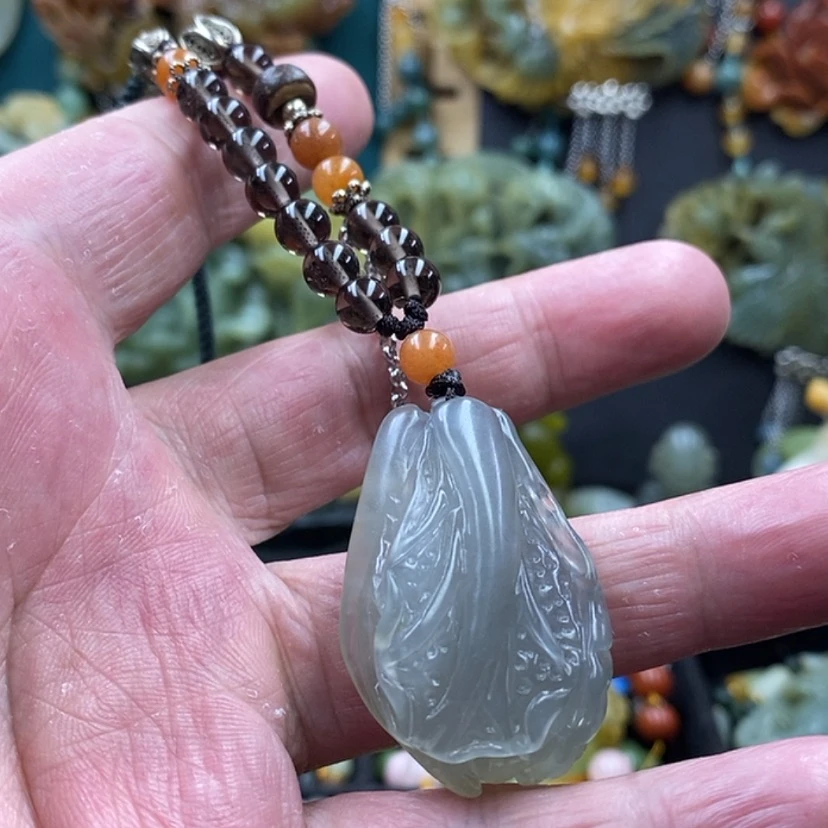 【闪购商品】蛇纹石玉未镶嵌吊坠