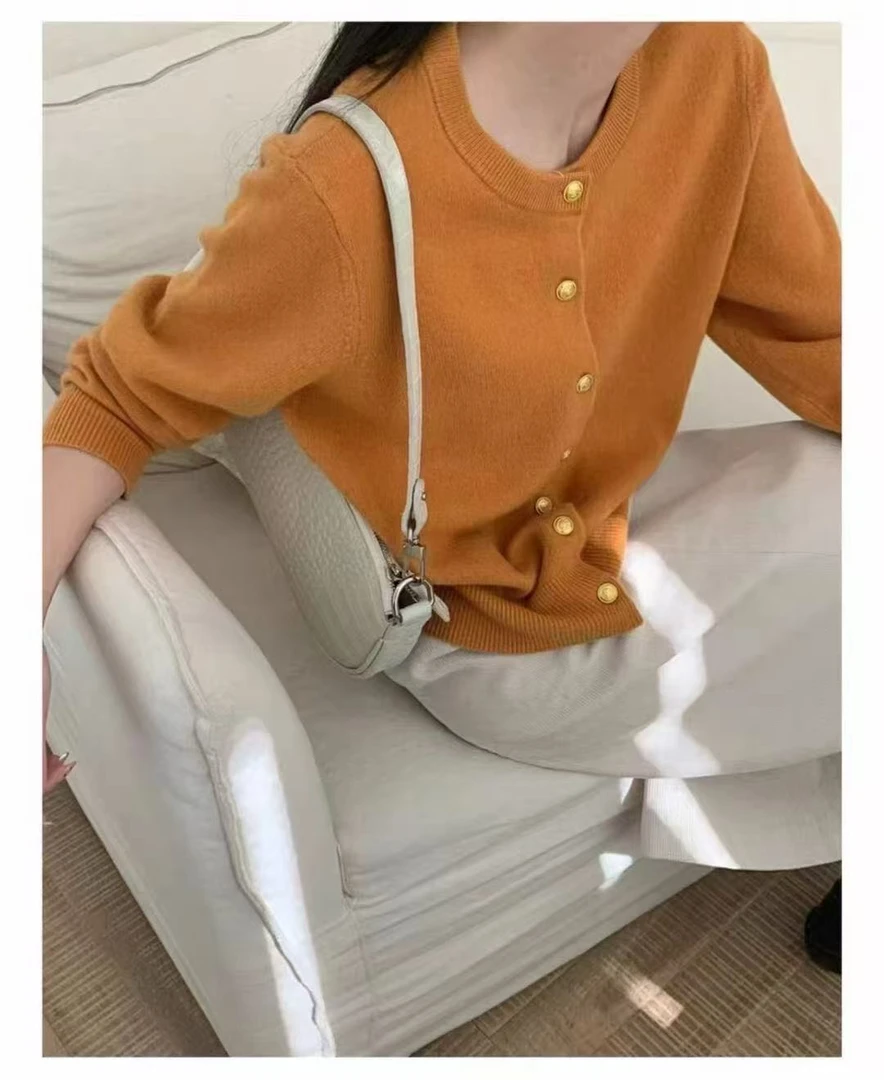 韩版冬季女长袖圆领针织毛针织衫针织衫时尚秋冬简约休闲纯色