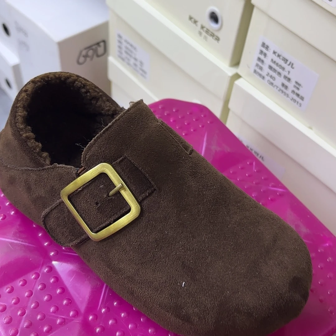 38码咖色净版加棉勃肯