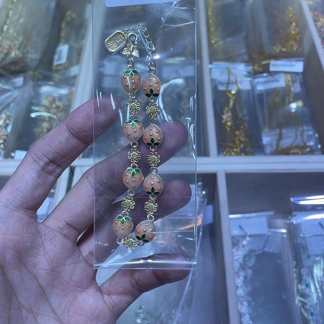 珐琅足银草莓手链