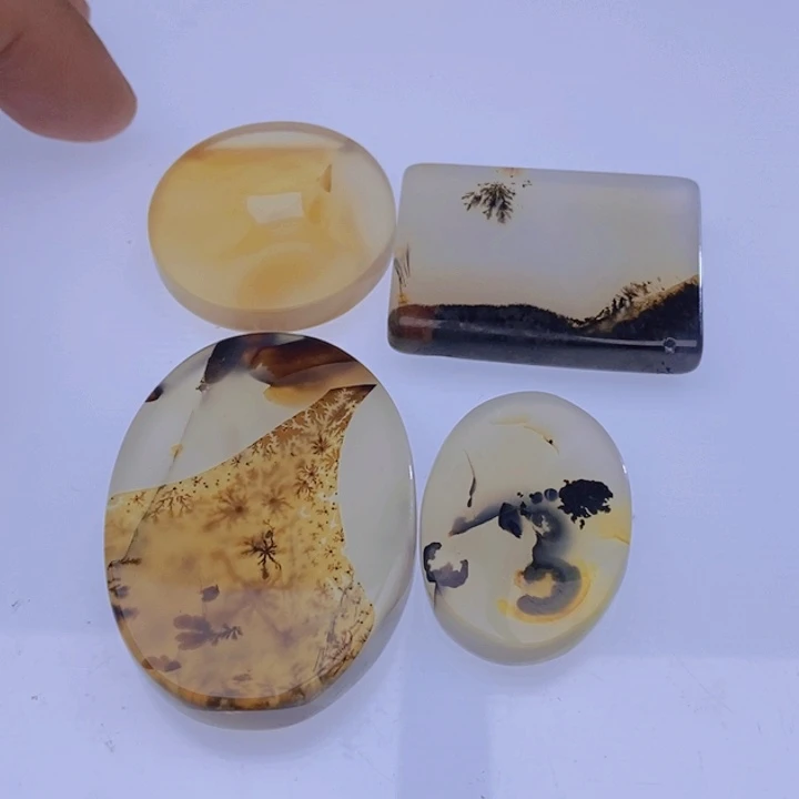 玛瑙/玉髓颈饰未镶嵌丫**?