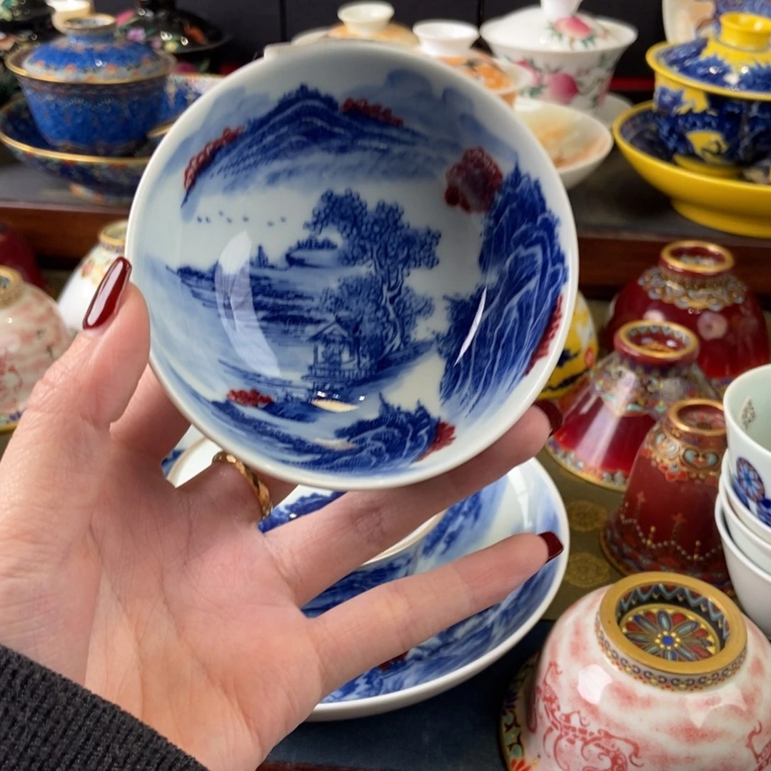 陶瓷艺术家的作品是一种