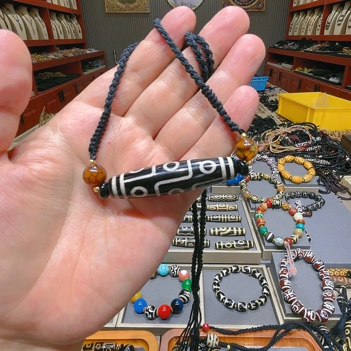 未镶嵌玛瑙/玉髓珠宝奇石