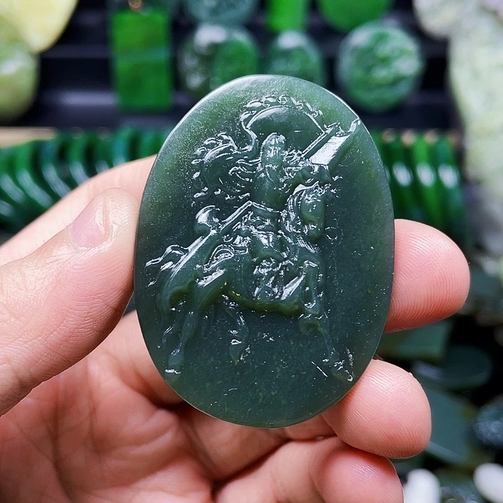 和田玉未镶嵌珠宝奇石