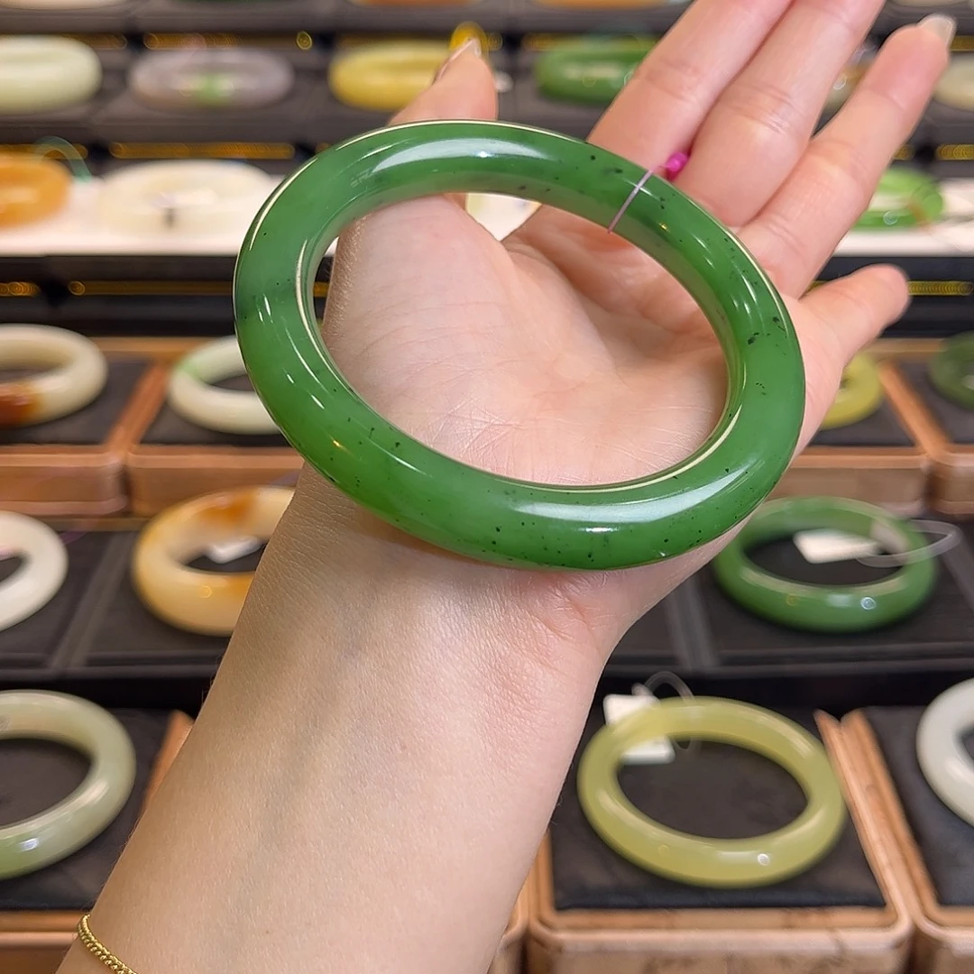 和田玉未镶嵌手镯60 61